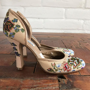 Steve Madden Rettro Embroidered Pumps Heels Floral